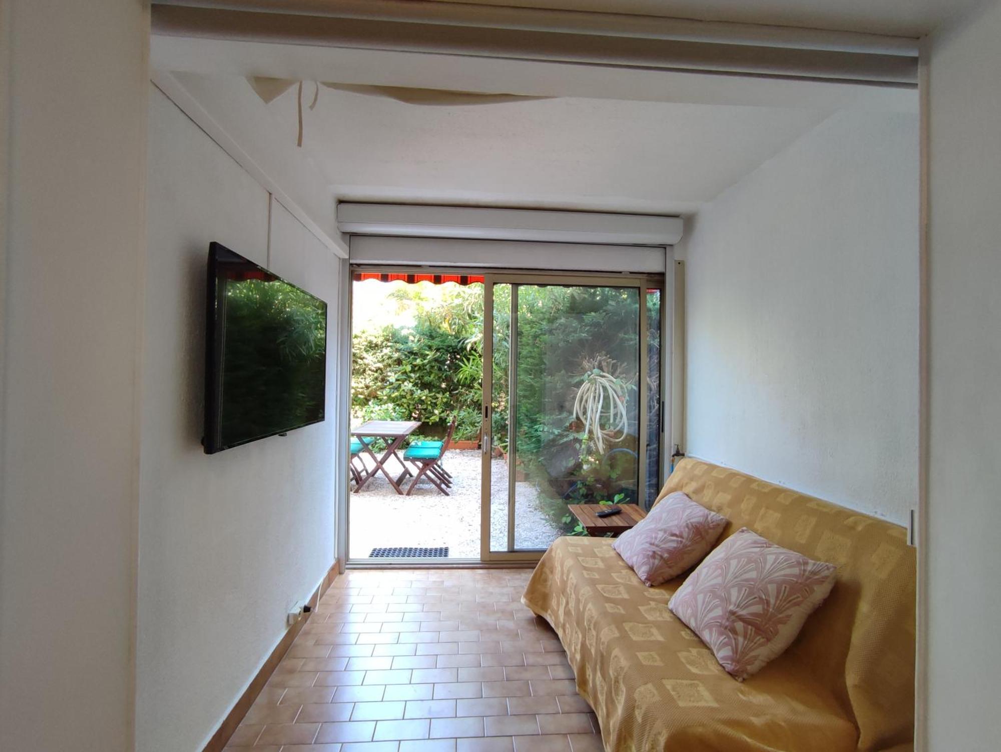 Petit Paradis Avec Jardin Et Clim T2 Apartment *